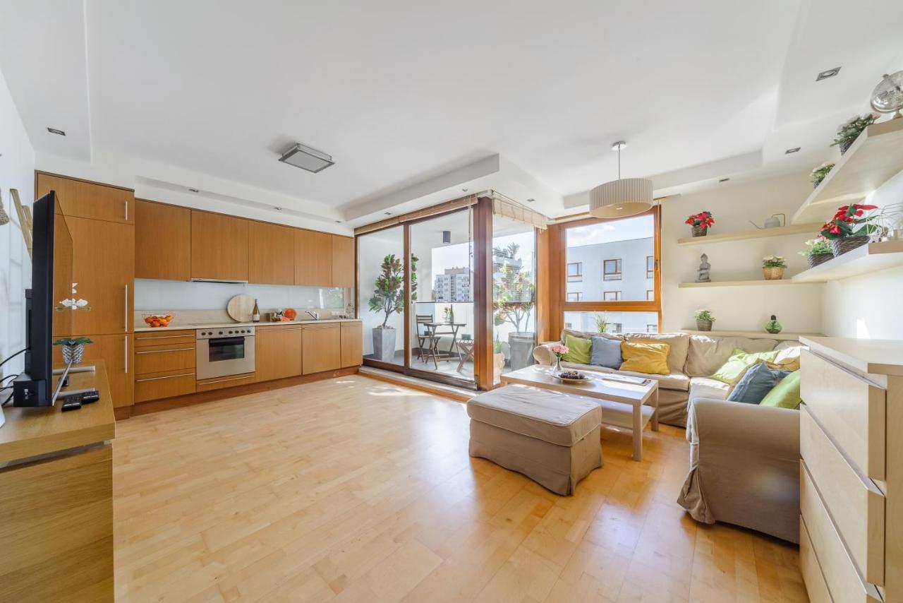 Lumina Apart With A Large Balcony Near Presidential Palace And River 바르샤바 외부 사진